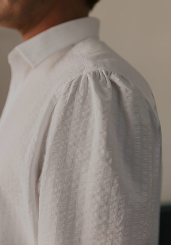Vanguardia_Camisa_textura_blanca_28