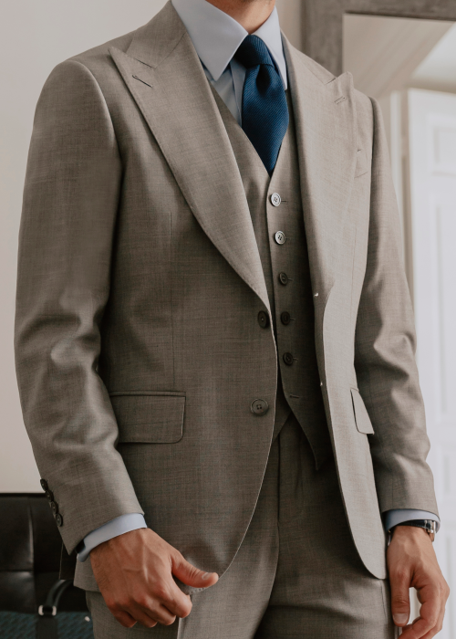 FORMAL_Traje_3Pcs_Gris_Claro_17